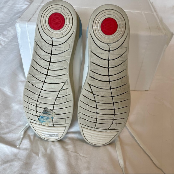 FitFlop White Leather Trainers with Blue Suede Accent Sneakers / Tennis Shoes - Picture 4 of 10